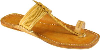 eKolhapuri Men Yellow Sandals