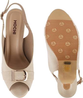 Mochi Women 20,Beige Heels