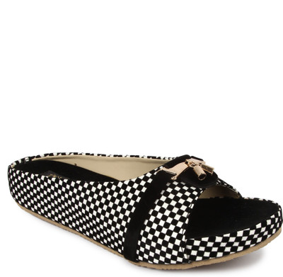 

Nayra Creations Women White Heels