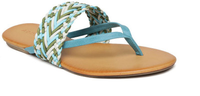 

Addons Women Green Flats