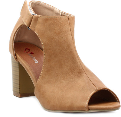 

Shuberry Women Tan Heels