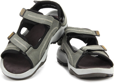 

Woodland Men Grey Sports Sandals