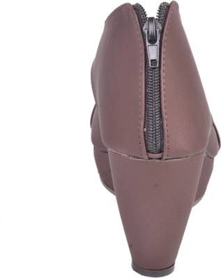 Trilokani Women Red Heels