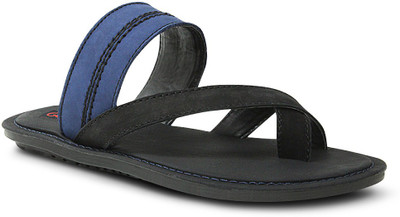 

Get Glamr Men Blue Casual