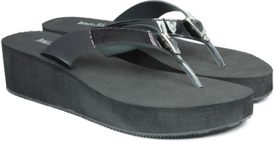 

Inc.5 Women BLACK Wedges