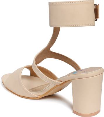 Meriggiare Women Black Heels