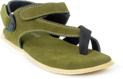 

Shoegaro Men Green Sandals