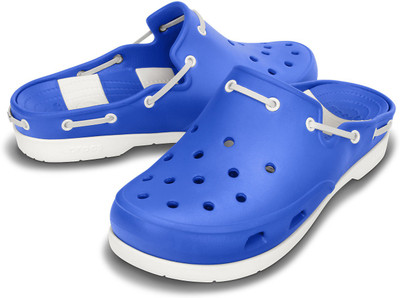 

Crocs Women 15334-40K Clogs