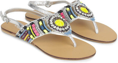 

Carlton London Women Pewter Flats