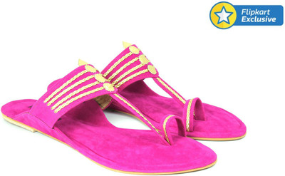 

Inc.5 Women PINK Flats