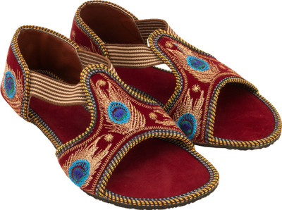 

Footrendz Women Red::Blue::Golden Flats