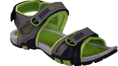 

Aztec Men Light Green, Grey Sandals