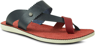 

Get Glamr Men Blue Casual
