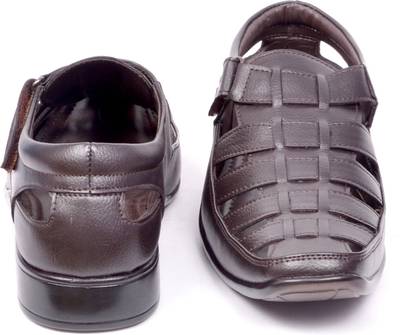 Peponi Men Brown Sandals