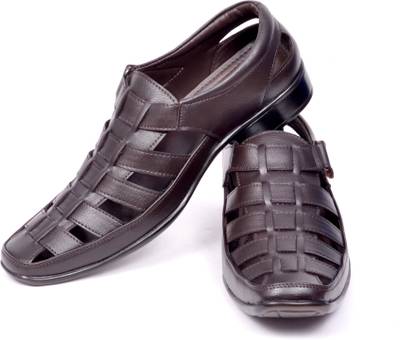 Peponi Men Brown Sandals