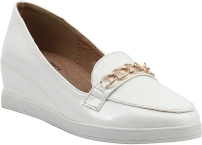 

Shuberry Women White Wedges