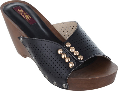 

Shuz Touch Women BLACK Wedges