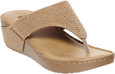 

Flat n Heels Women Beige Wedges