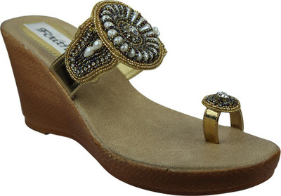 

Faith Women Gold Wedges