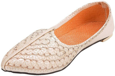 

Rajsahi Men Camel Sandals