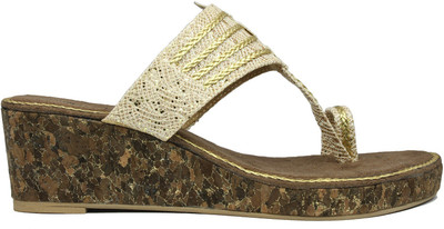

Inc.5 Women bronze Wedges