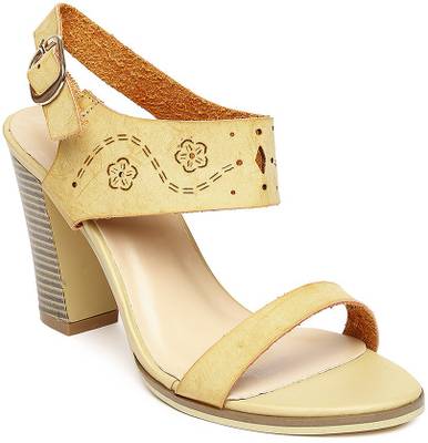 Dressberry Women Black Heels