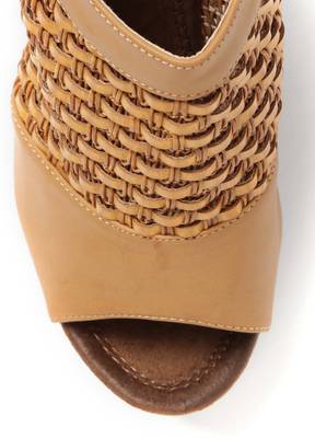Dressberry Women Black Heels