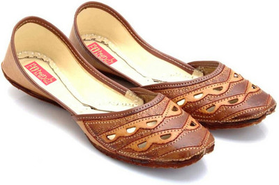 

Footrendz Women Tan Bellies