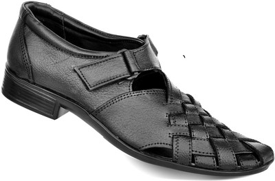 

LeCobbs Men Black Sandals