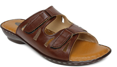 

Vendoz Women Brown Flats