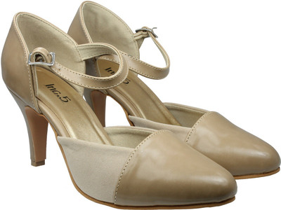 

Inc.5 Women BEIGE Heels