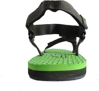 Sparx Men Black Sandals