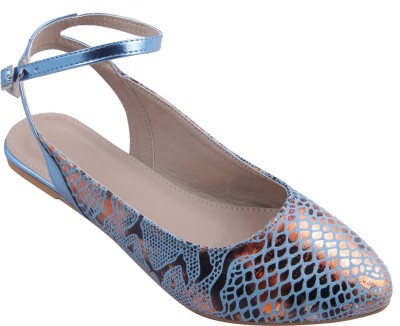 

Adorn Women Turqouise Flats