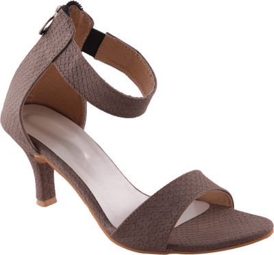 

Adorn Women Brown Heels