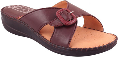 

MSC Women Red Heels