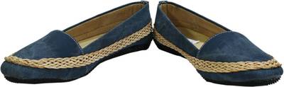 FashionPedia Women Red Bellies
