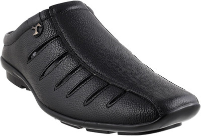 

Mochi Men 11,BLACK Flats