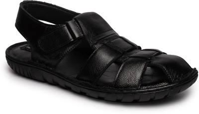 

Feather Leather Men Black Casual