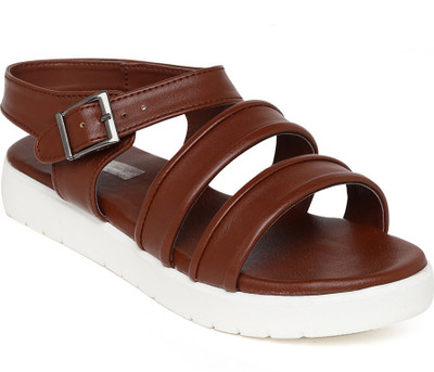 

Bruno Manetti Women Brown Flats