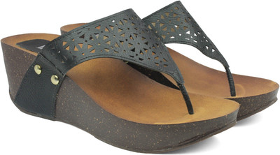 

Inc.5 Women BLACK Wedges