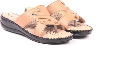 

Adorn Women Beige Flats