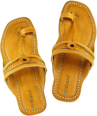 

eKolhapuri Women Yellow Flats