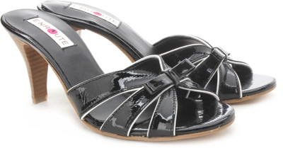 

ENROUTE WOMEN Women Black Heels