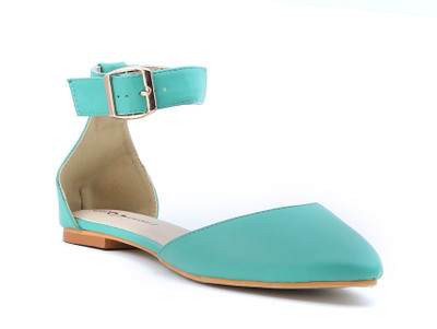 

Shuberry Women Green Flats