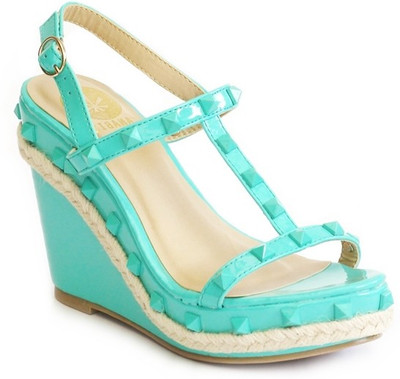 

Kanabis Women Green Wedges