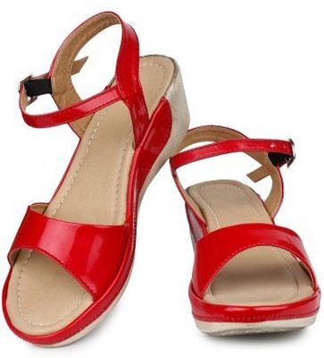 

Lily Women Red Wedges