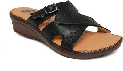 

Vendoz Women Black Flats