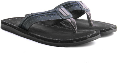 

Clarks Men NAVY Casual