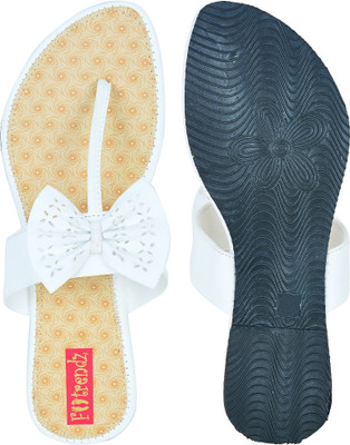 

Footrendz Women White Flats