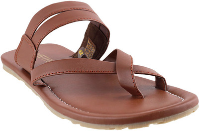 

Metro Men 23,TAN Flats
